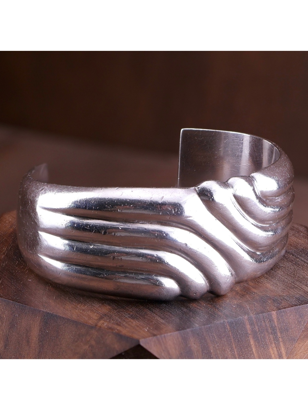 Vintage Jondell Sterling Silver 925 Modernist Wave Crossover Cuff Bracelet